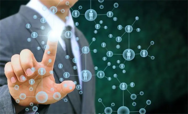 連鎖經(jīng)營(yíng)的三種模式：直營(yíng)連鎖、特許連鎖與自由連鎖