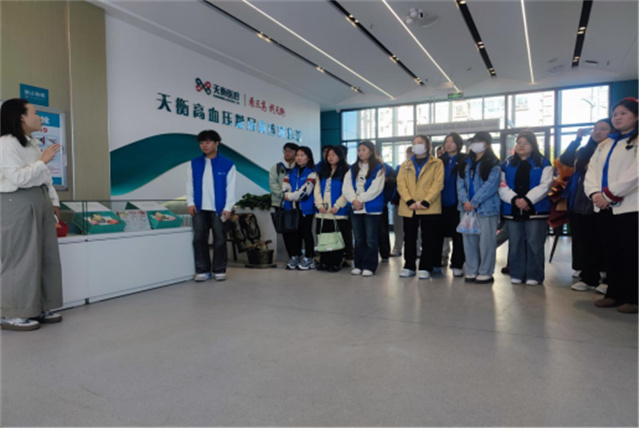 連鎖未來，教育先行：逸馬校企聯(lián)袂，共育高素質(zhì)連鎖人才