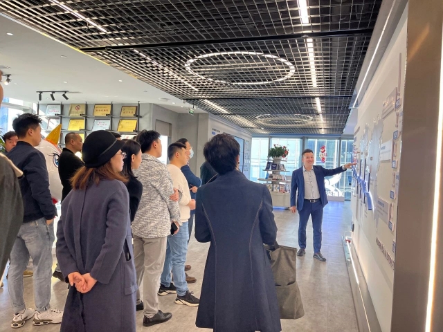 春雷破曉，攜手共贏：逸馬連鎖產(chǎn)業(yè)集團(tuán)2025“合作伙伴共贏大會(huì)”圓滿舉行