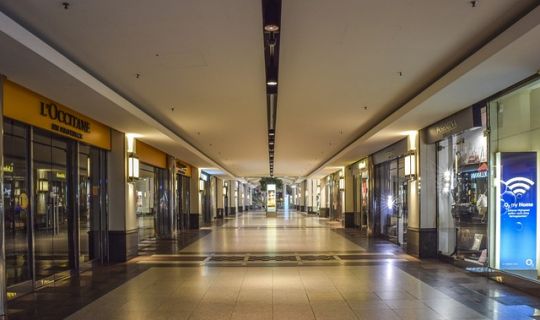 門店連鎖經(jīng)營(yíng)對(duì)基層門店的影響：機(jī)遇與挑戰(zhàn)并存