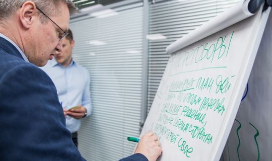 如何做好招商引資工作（開展好招商引資工作思路和建議）