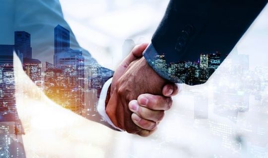 自己的品牌怎么開加盟（開放品牌加盟策略）