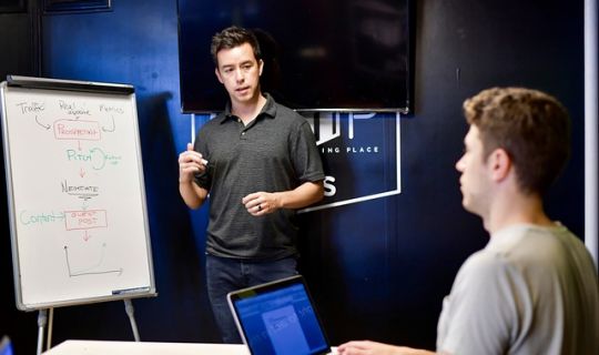 品牌戰(zhàn)略內(nèi)容包括哪些（品牌戰(zhàn)略的核心）