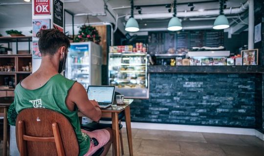 如何把自己的店開(kāi)成加盟店？品牌連鎖化全攻略