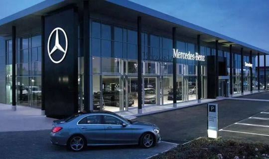 破解高端汽修“專業(yè)難復(fù)制”困局，大奔之星攜手逸馬戰(zhàn)略陪跑共建奔馳專修連鎖標(biāo)準(zhǔn)解法