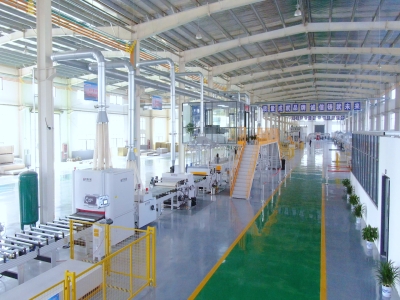 外墻保溫裝飾一體化系統(tǒng)生產(chǎn)線：高效節(jié)能、智能環(huán)保的建筑生產(chǎn)利器